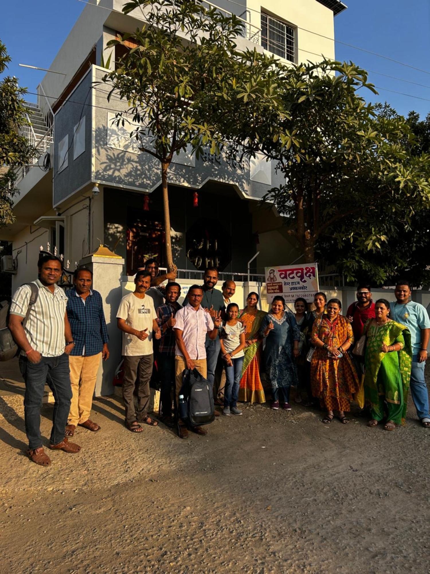Vatavriksha Guest House,Akkalkot Akalkot Экстерьер фото